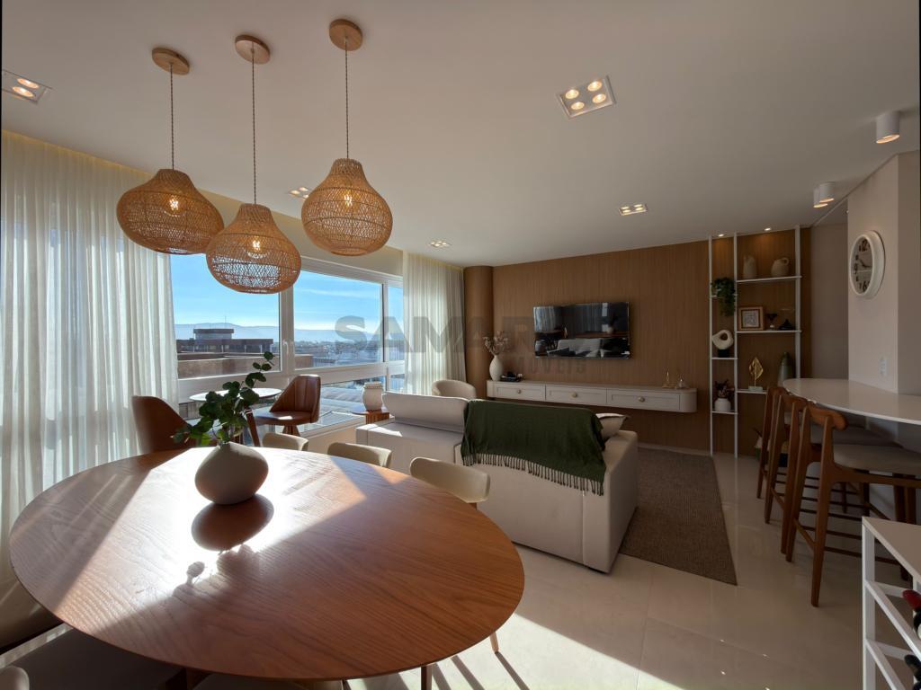 Apartamento 3 Dormitórios