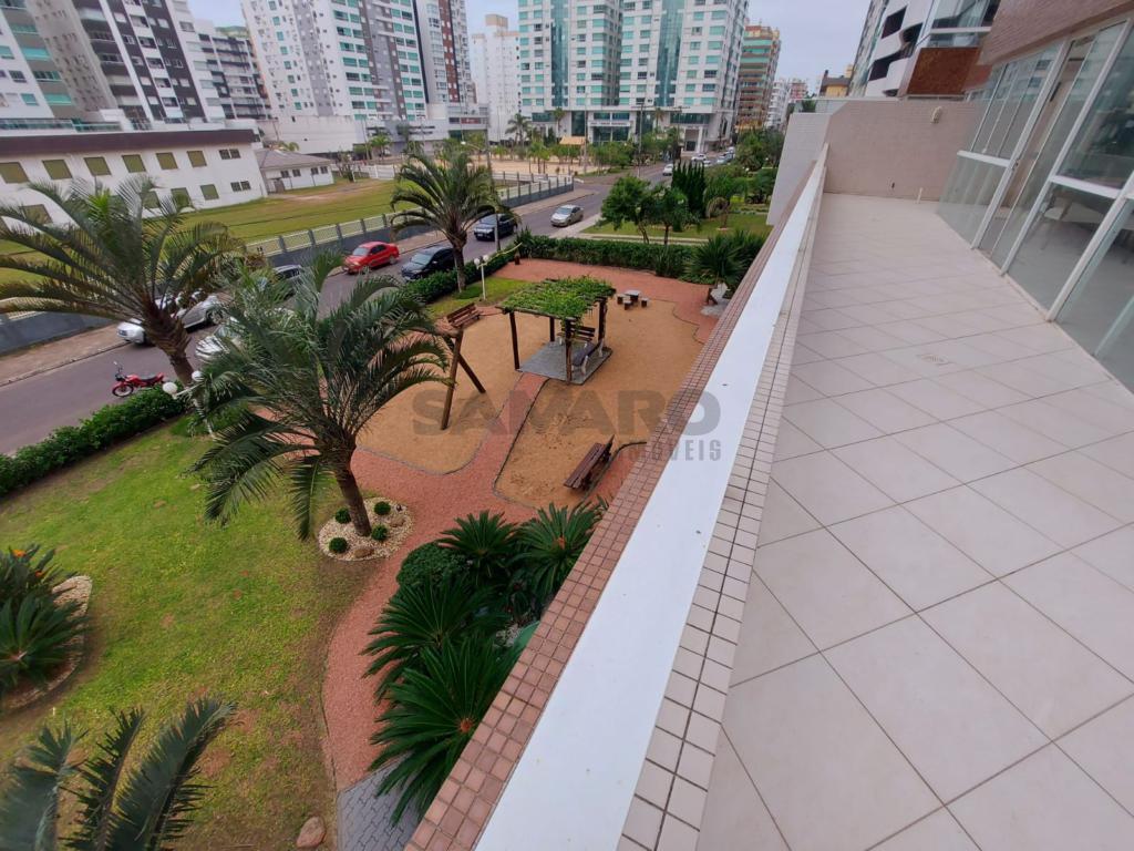 Apartamento 3 Dormitórios