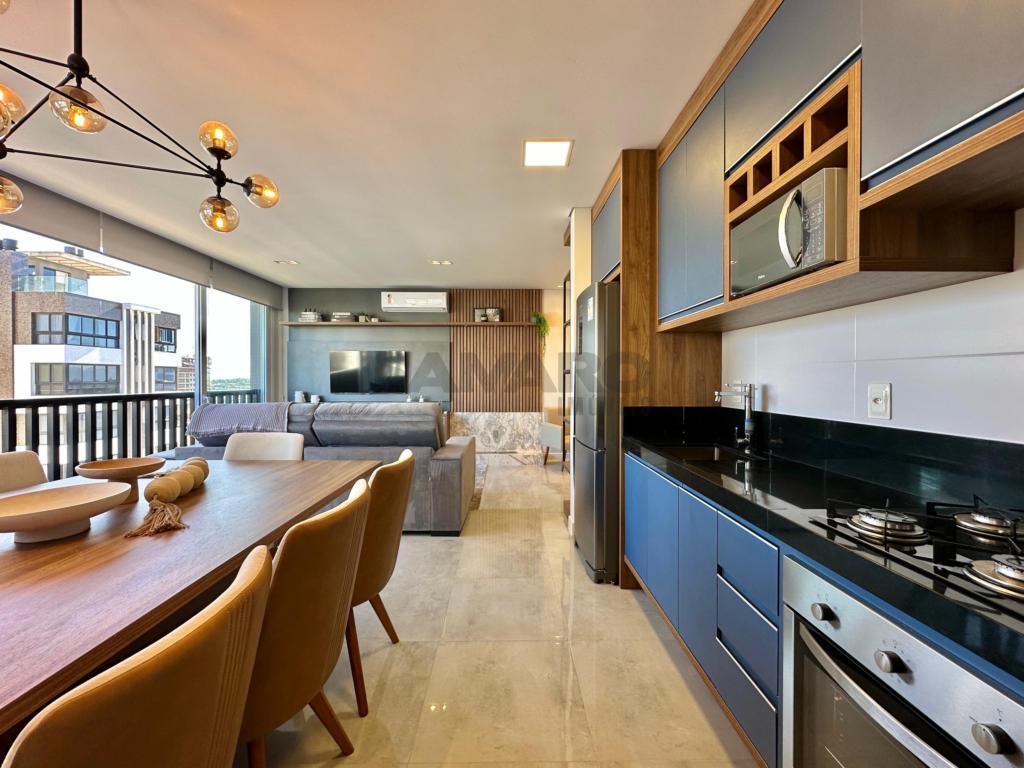 Apartamento 3 Dormitórios