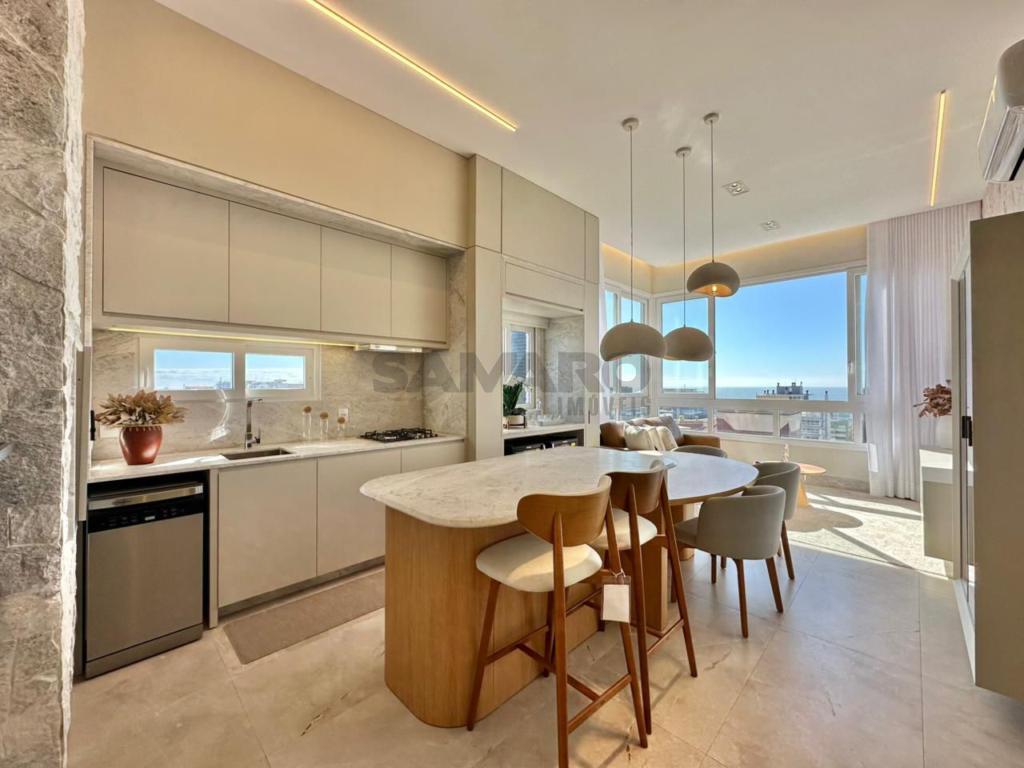 Apartamento 3 Dormitórios