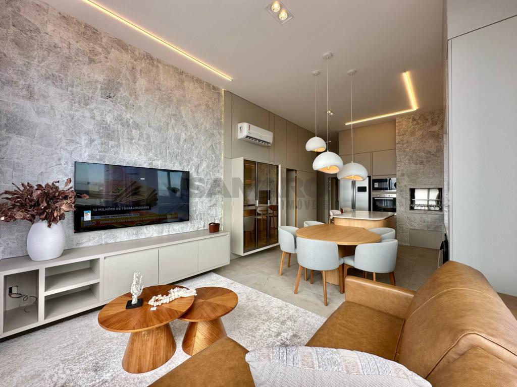 Apartamento 3 Dormitórios