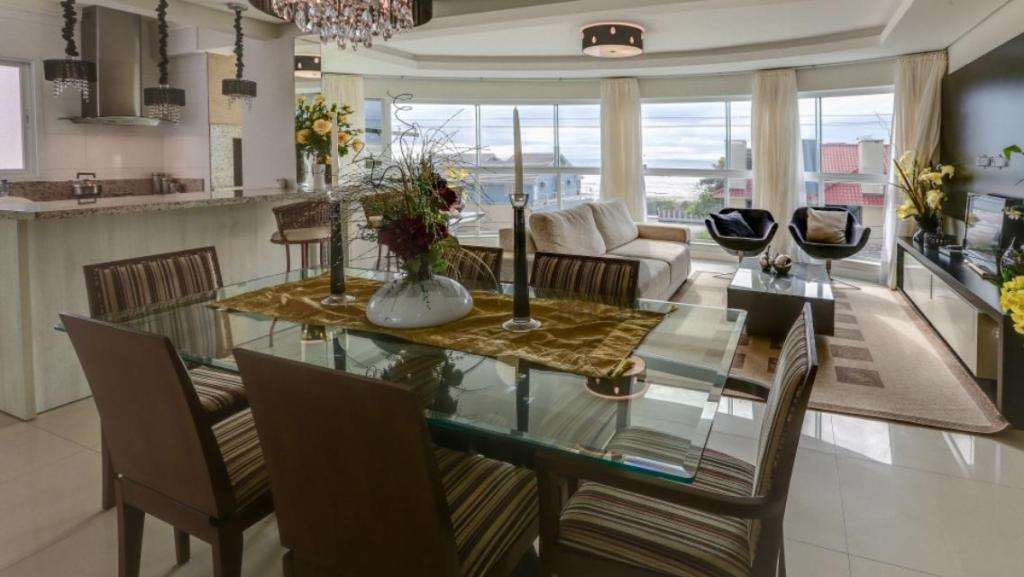Apartamento 3 Dormitórios
