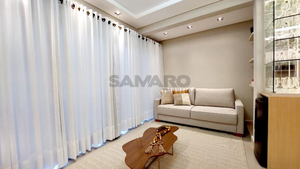 Apartamento 3 Dormitórios