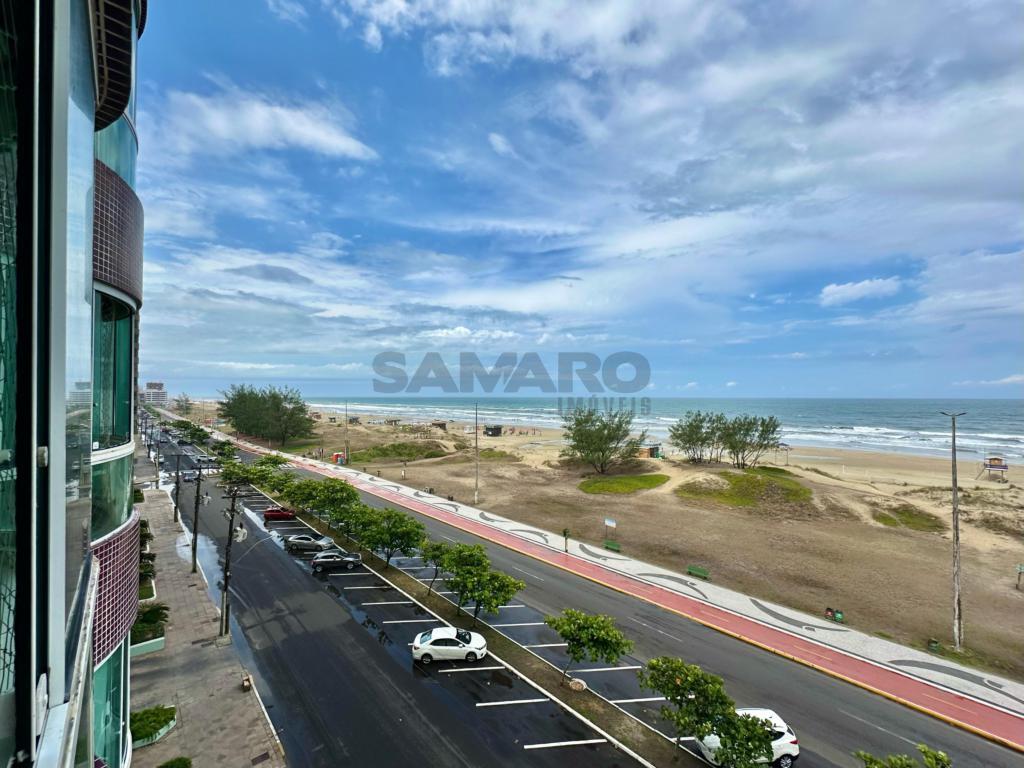 Apartamento 4 Dormitórios