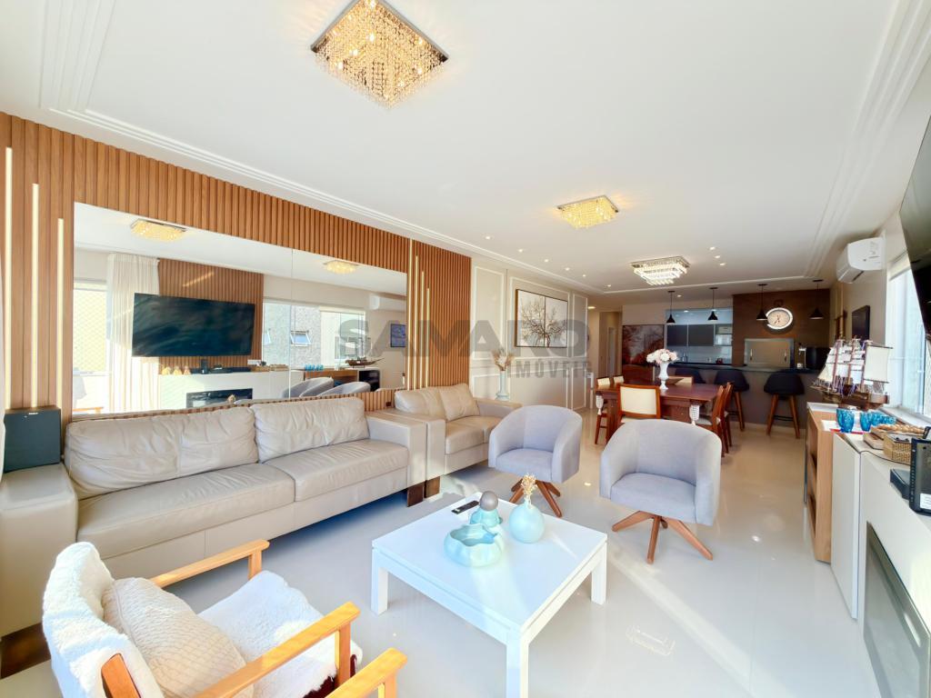 Apartamento 4 Dormitórios