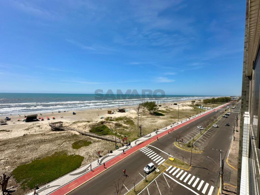 Apartamento 4 Dormitórios