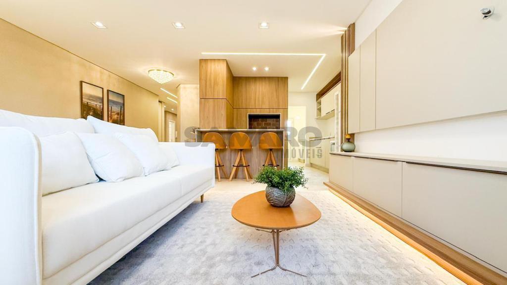 Apartamento 3 Dormitórios