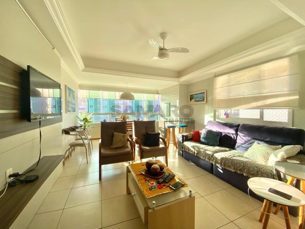 Apartamento 3 Dormitórios