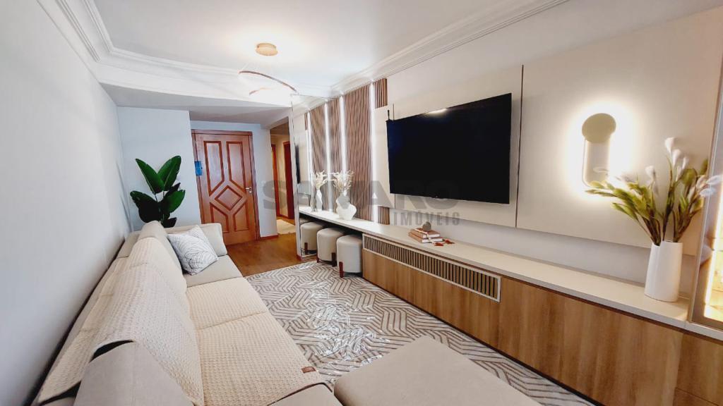 Apartamento 3 Dormitórios