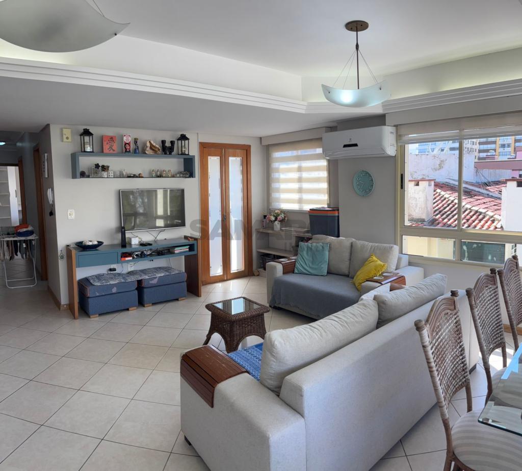 Apartamento 3 Dormitórios