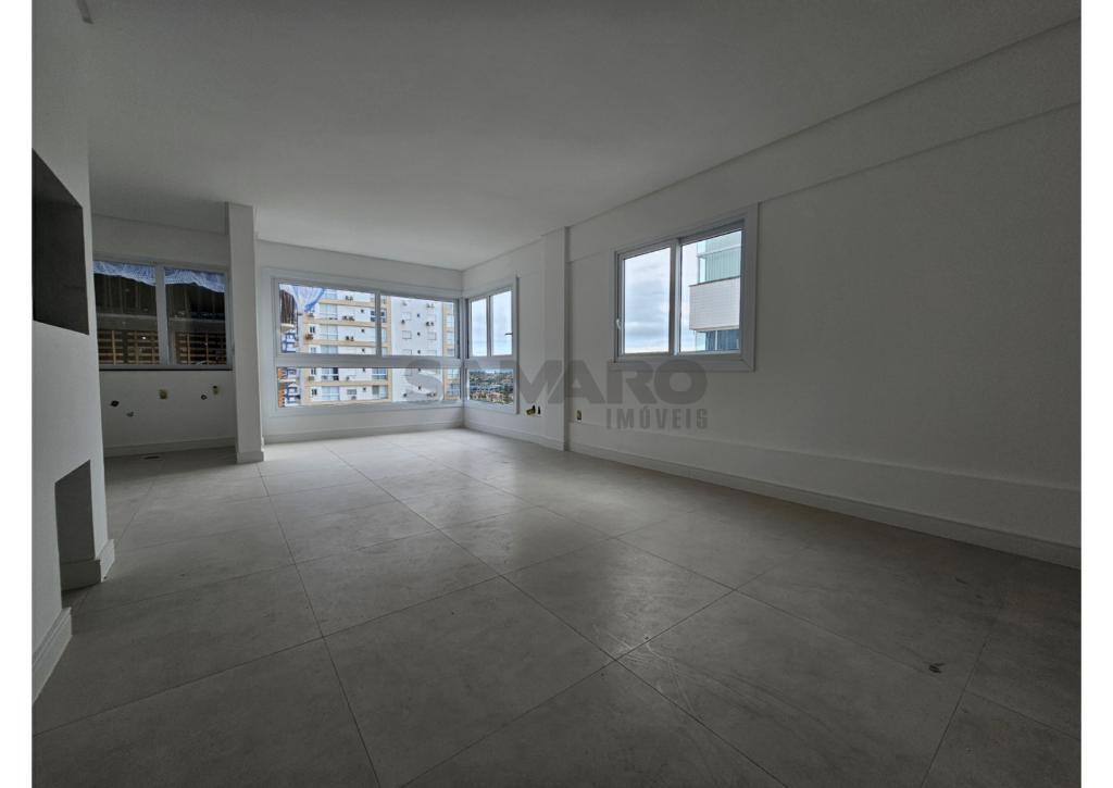 Apartamento 3 Dormitórios