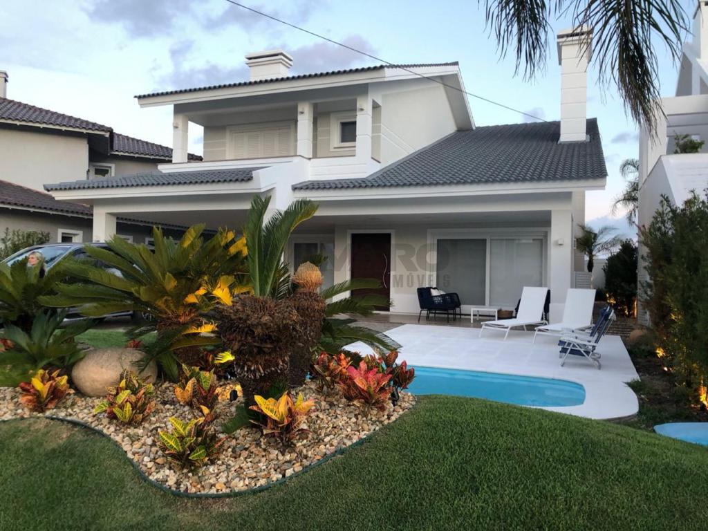 Casas e Sobrados em Condomínio Fechado