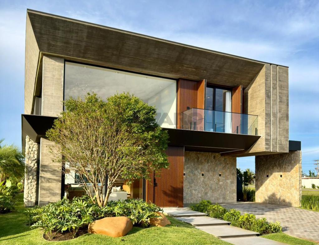 Casas e Sobrados em Condomínio Fechado