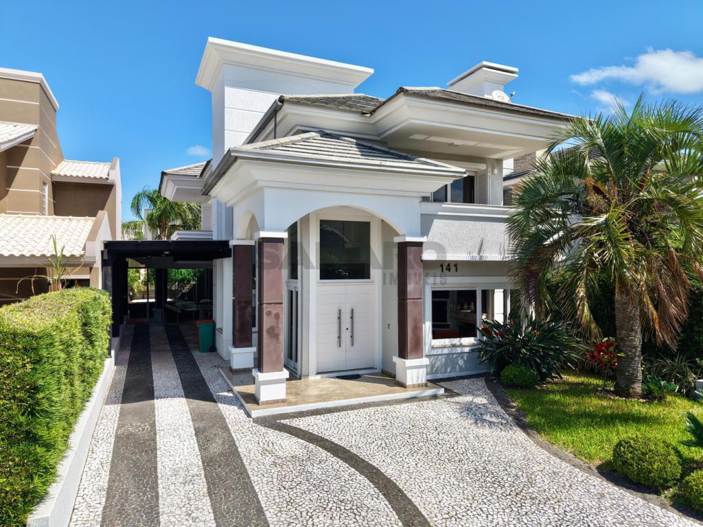 Casas e Sobrados em Condomínio Fechado