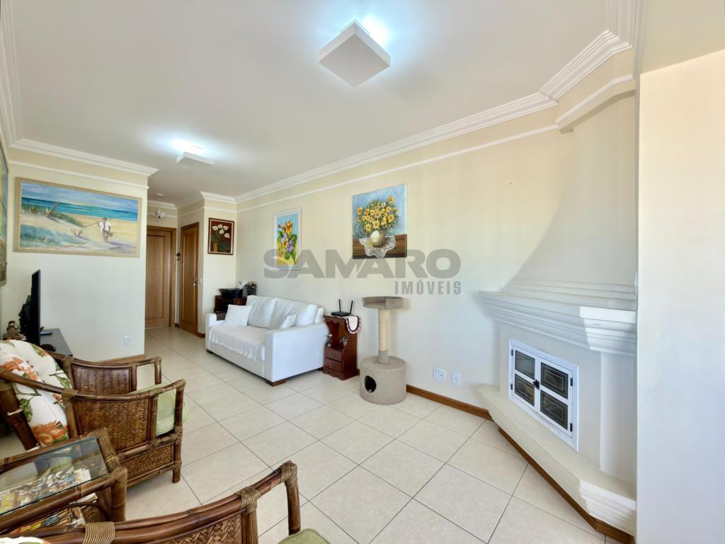 Apartamento 3 Dormitórios
