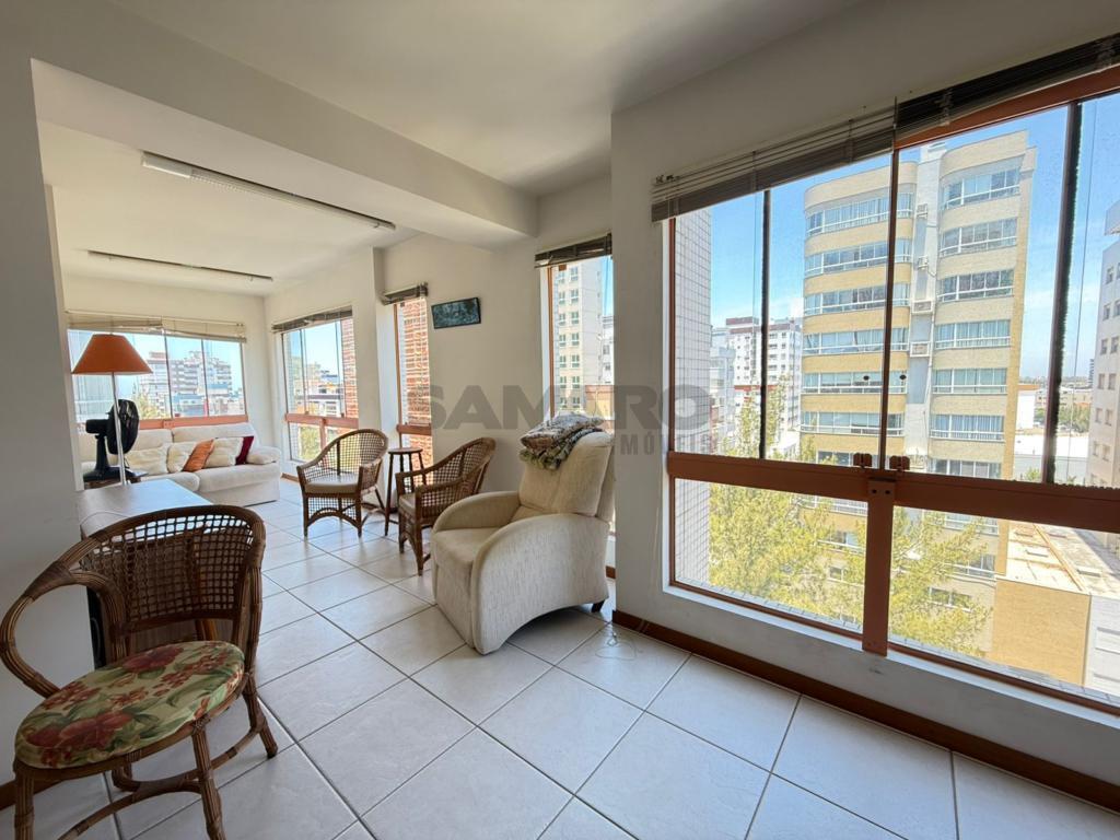 Apartamento 3 Dormitórios