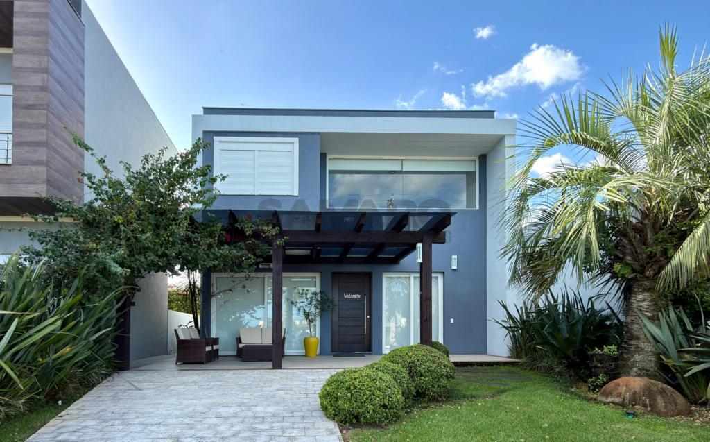 Casa em Condomínio 3 Dormitórios