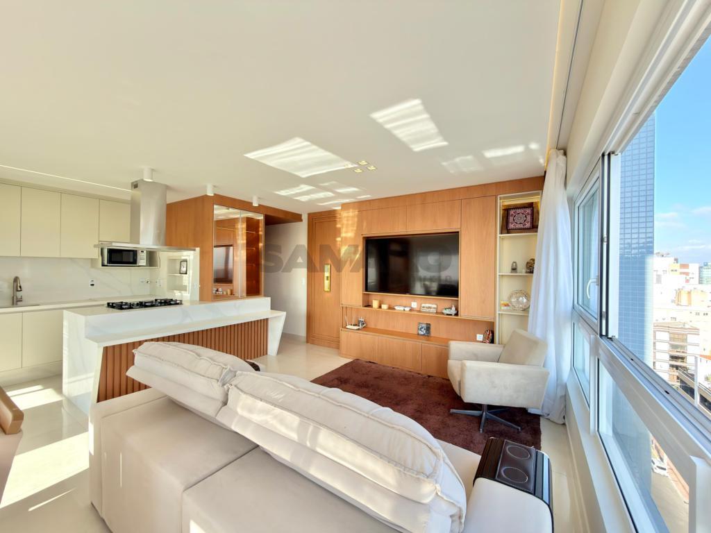 Apartamento 3 Dormitórios