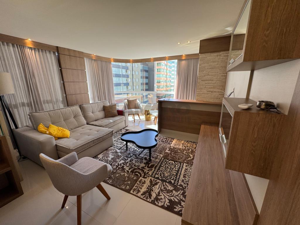 Apartamento 3 Dormitórios