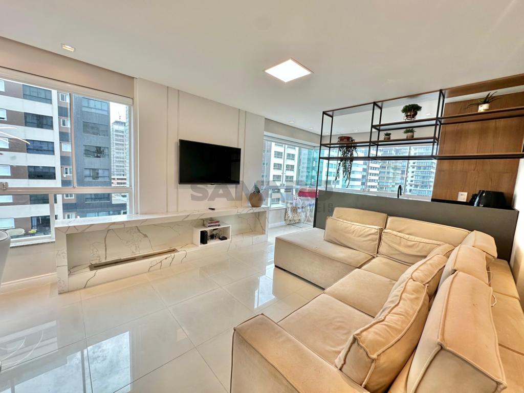 Apartamento 3 Dormitórios