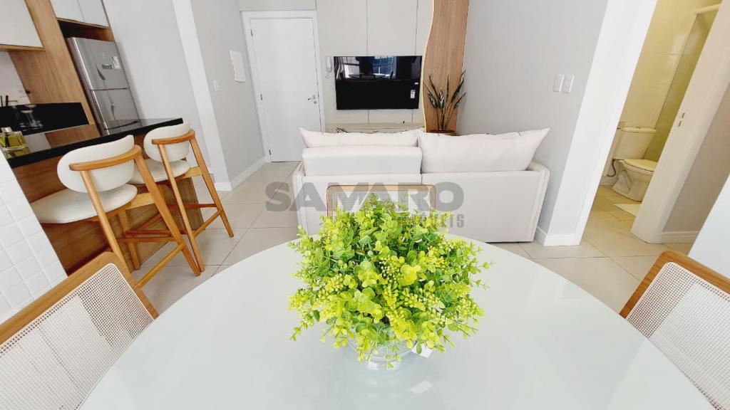 Apartamento 2 Dormitórios