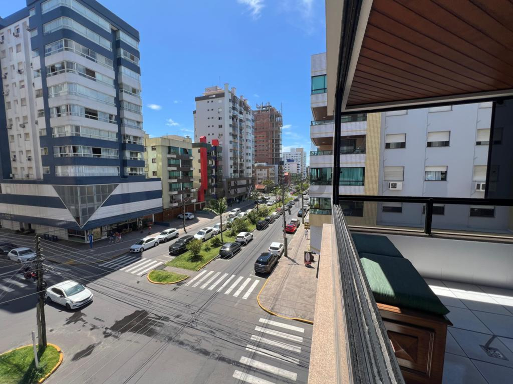 Apartamento 3 Dormitórios