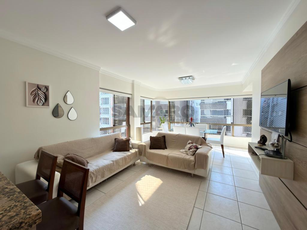 Apartamento 3 Dormitórios