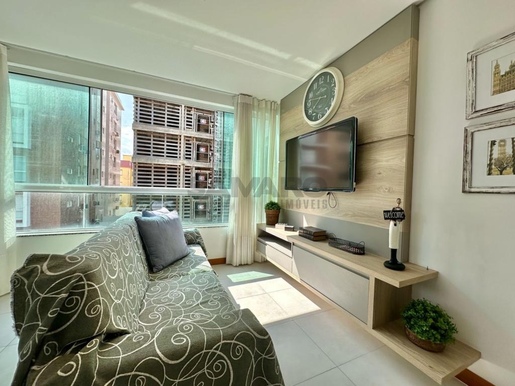 Apartamento 3 Dormitórios
