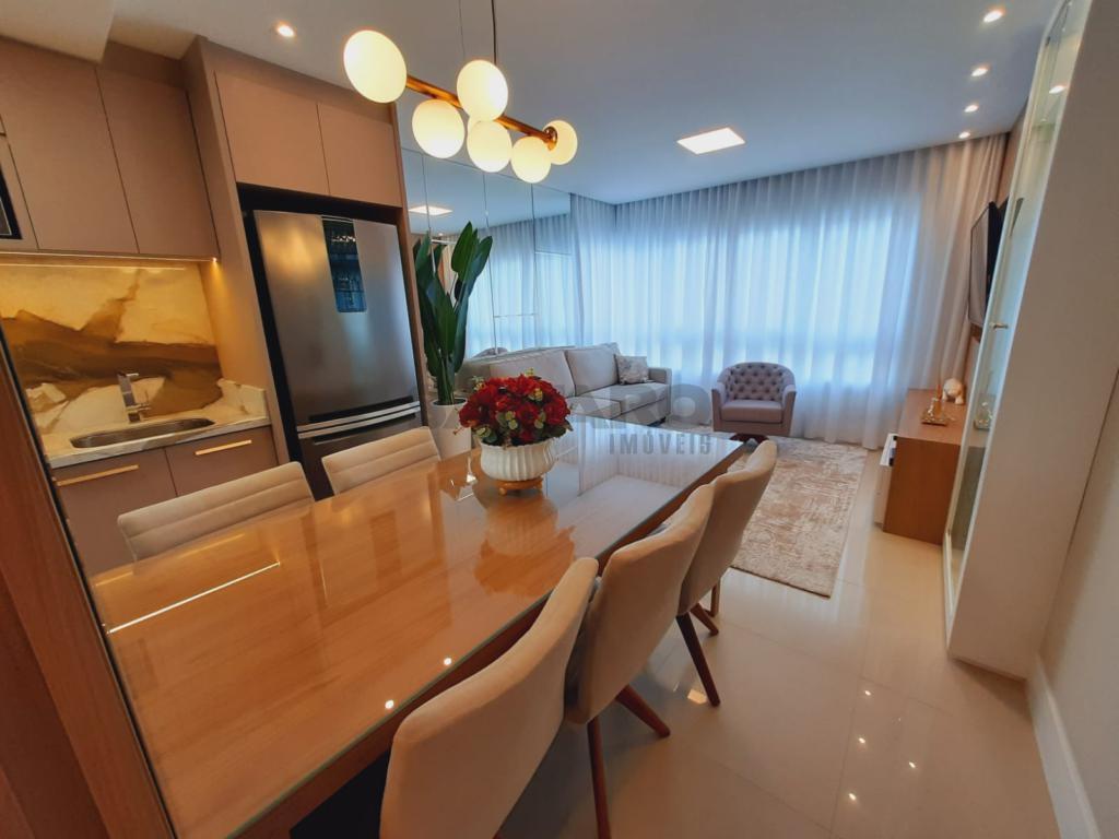 Apartamento 3 Dormitórios
