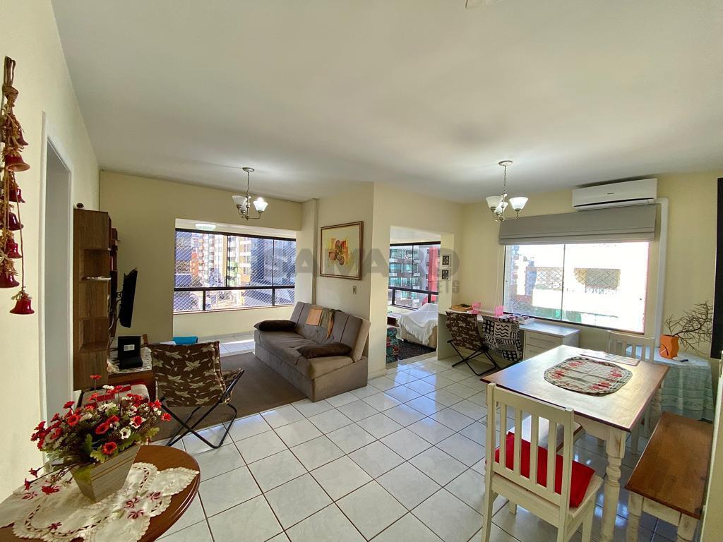 Apartamento 3 Dormitórios