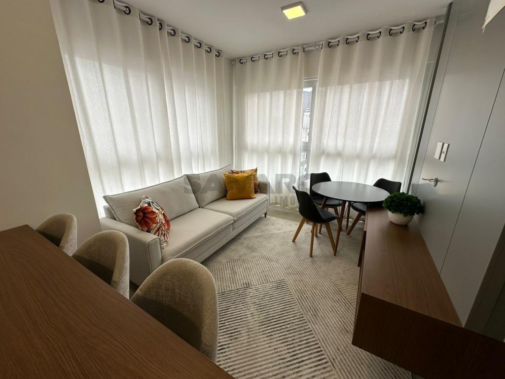 Apartamento 3 Dormitórios