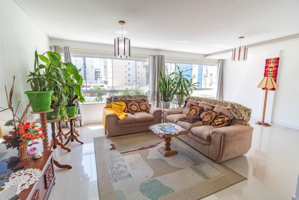 Apartamento 2 Dormitórios