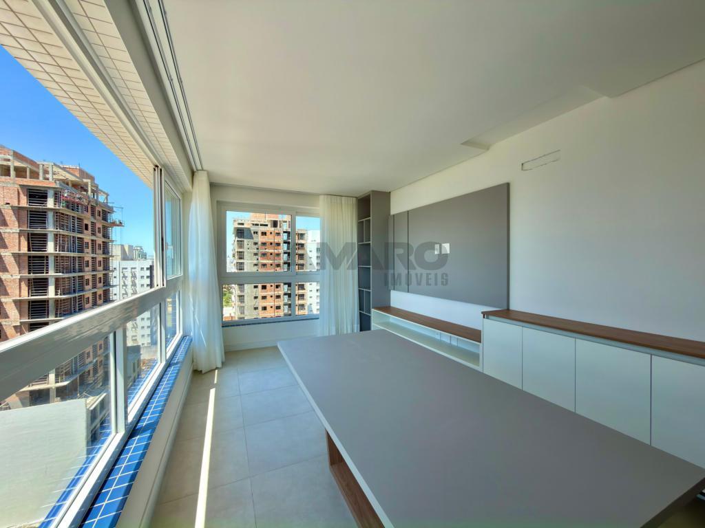 Apartamento 3 Dormitórios