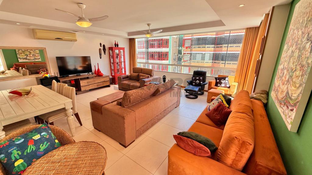 Apartamento 3 Dormitórios