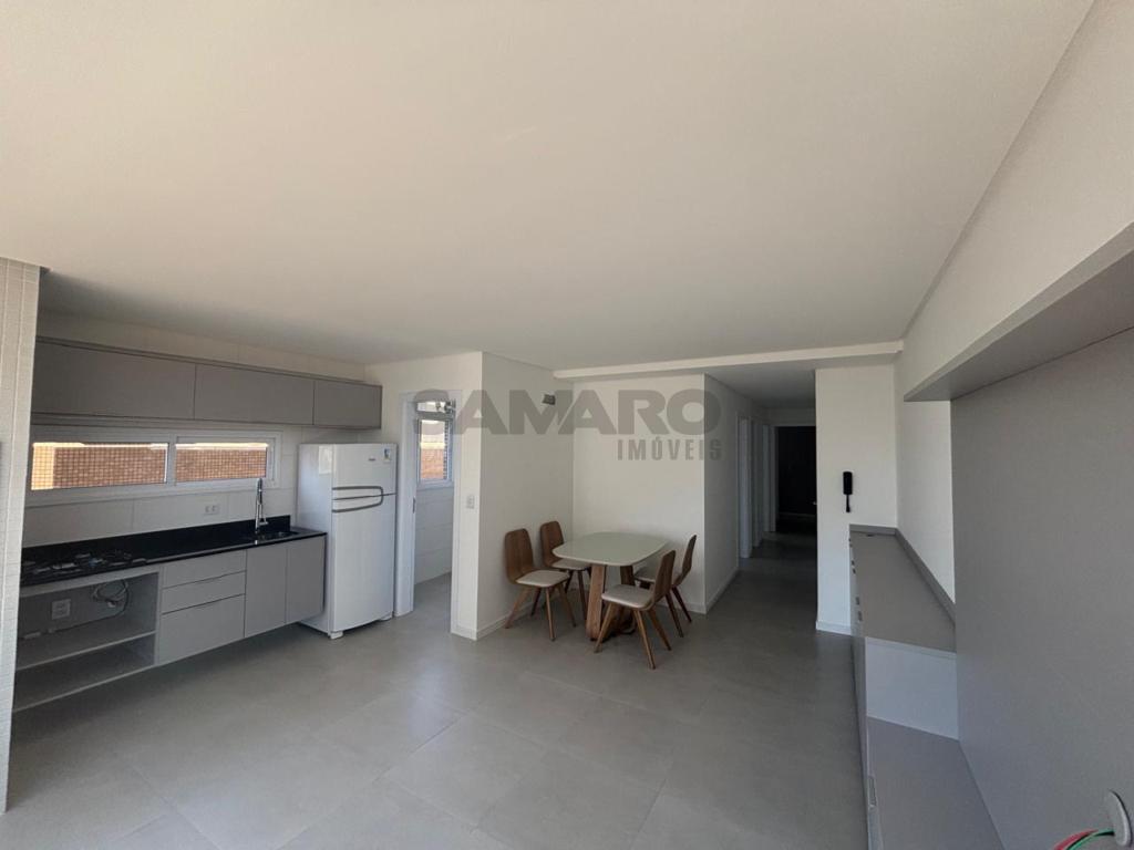 Apartamento 3 Dormitórios