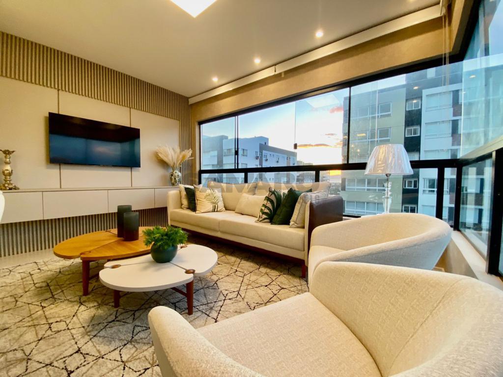 Apartamento 3 Dormitórios