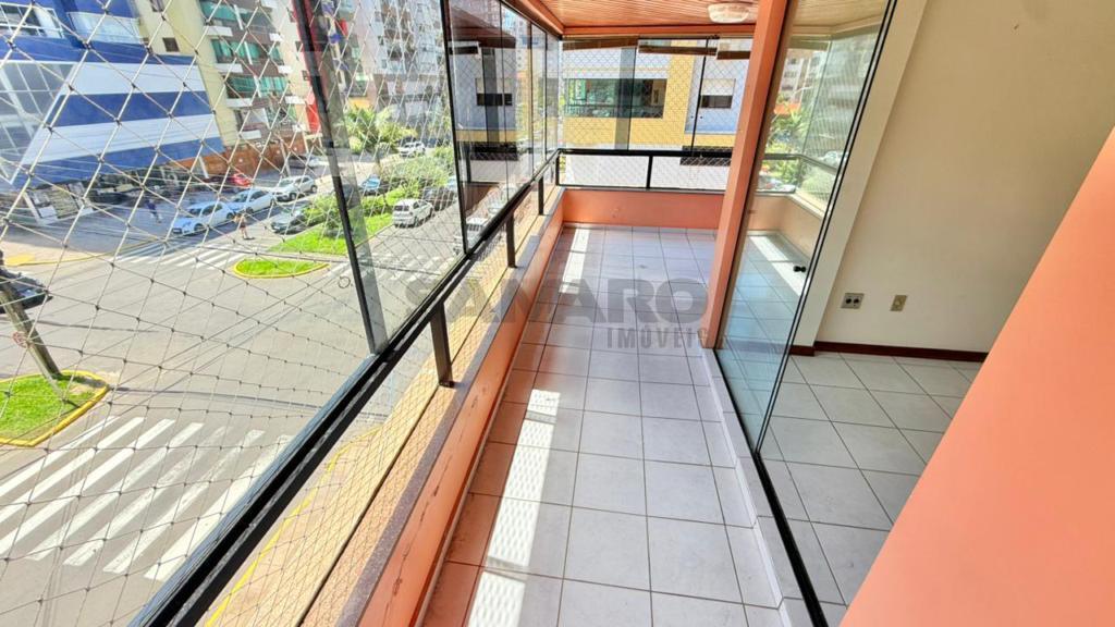 Apartamento 3 Dormitórios